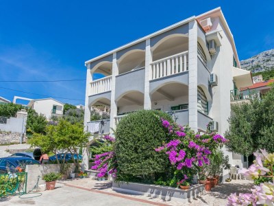 Apartment One bedroom apartment near beach Pisak, Omiš A-1067-b - Outdoor photo 4