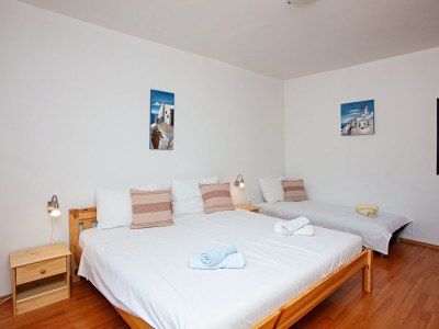 Apartment One bedroom apartment with terrace and sea view Tisno, Murter A-4295-c - Outdoor photo 27