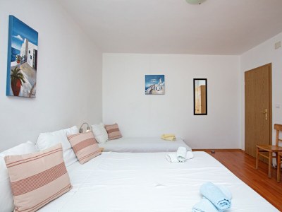 Apartment One bedroom apartment with terrace and sea view Tisno, Murter A-4295-c - Outdoor photo 28