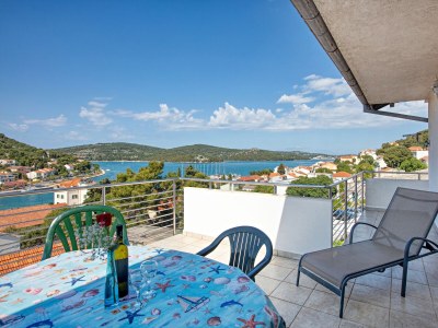 Apartment One bedroom apartment with terrace and sea view Tisno, Murter A-4295-c - Outdoor photo 32