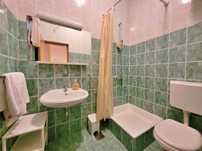 Holiday house Family friendly house with a swimming pool Gornji Tučepi - Podpeć, Makarska - 6815 - Outdoor photo 25