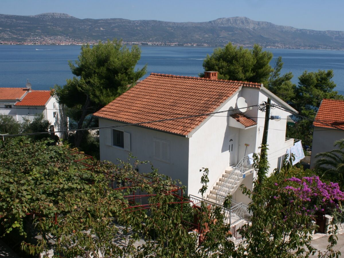 Apartment Two bedroom apartment near beach Slatine, Čiovo A-6888-a