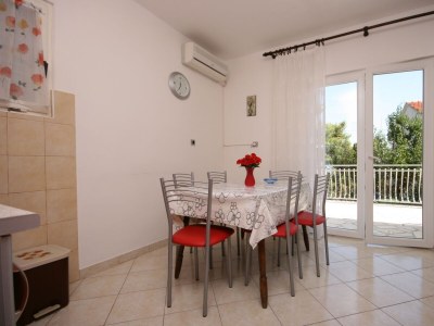 Apartment Two bedroom apartment near beach Slatine, Čiovo A-6888-a - Outdoor photo 13