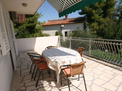 Apartment Two bedroom apartment near beach Slatine, Čiovo A-6888-a - Outdoor photo 24