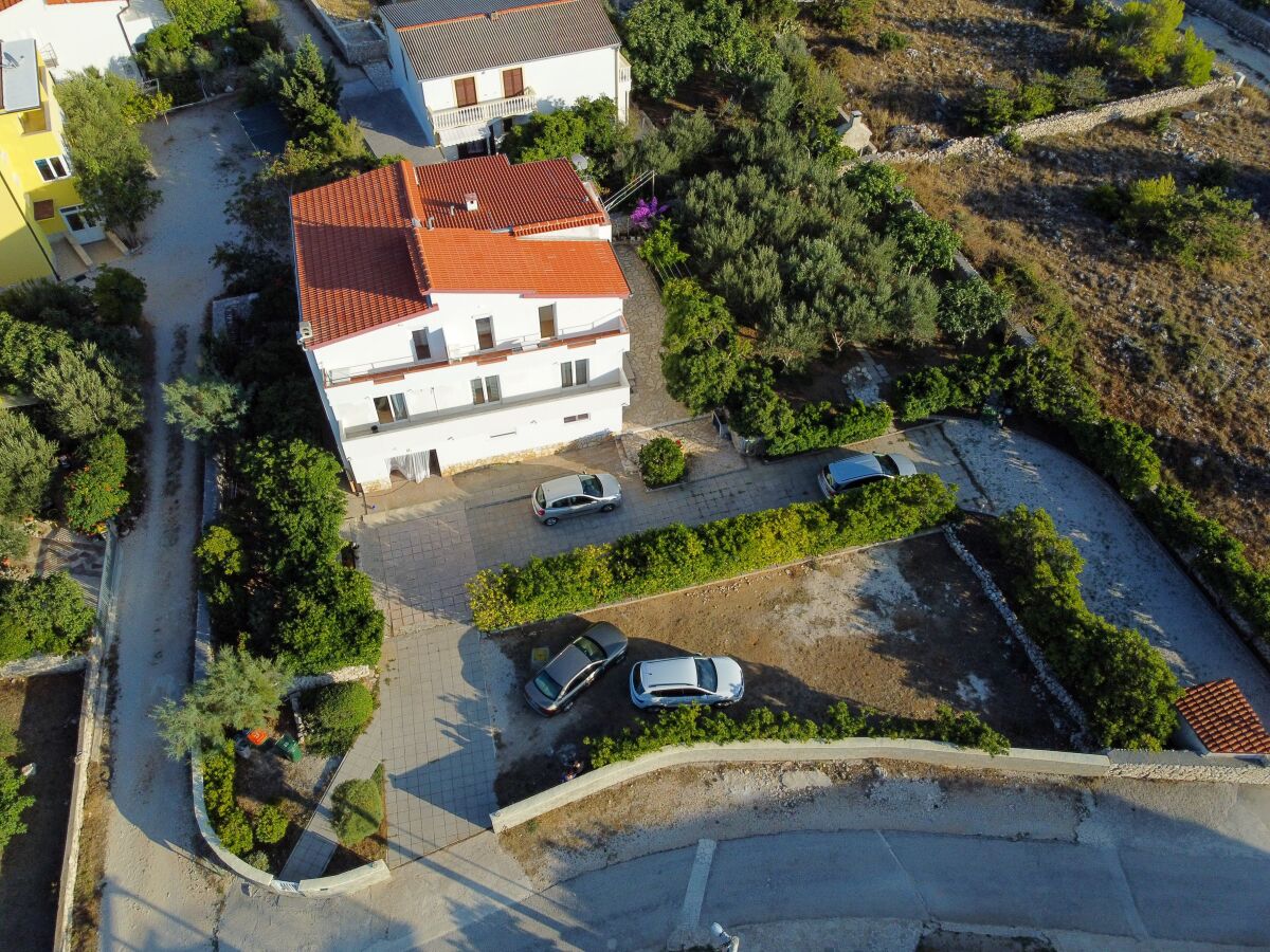 Apartment Two bedroom apartment with balcony and sea view Ražanac, Zadar A-6919-a - Outdoor photo 4