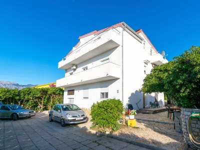 Apartment Two bedroom apartment with balcony and sea view Ražanac, Zadar A-6919-a - Outdoor photo 6