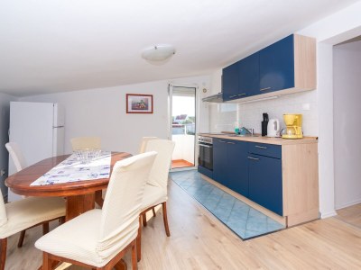 Apartment Two bedroom apartment with balcony and sea view Ražanac, Zadar A-6919-a - Outdoor photo 21