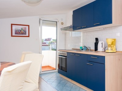 Apartment Two bedroom apartment with balcony and sea view Ražanac, Zadar A-6919-a - Outdoor photo 24