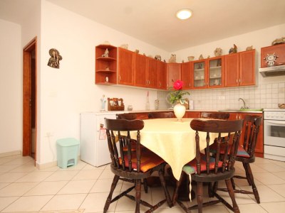 Apartment Two bedroom apartment with terrace Ćunski, Lošinj A-8010-a - Outdoor photo 18