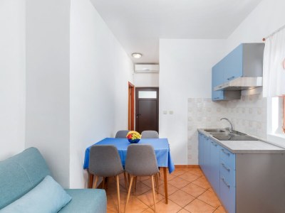 Apartment One bedroom apartment with terrace Fažana A-6957-b - Outdoor photo 7