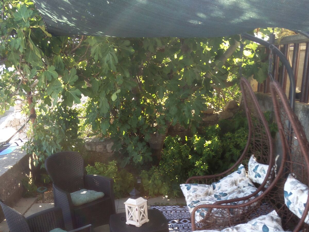 Apartment Three bedroom apartment near beach Cove Virak, Hvar A-6969-a - Outdoor photo 4