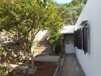 Apartment Three bedroom apartment near beach Cove Virak, Hvar A-6969-a - Outdoor photo 5