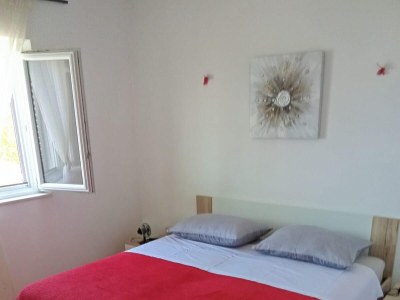 Apartment Three bedroom apartment near beach Cove Virak, Hvar A-6969-a - Outdoor photo 14