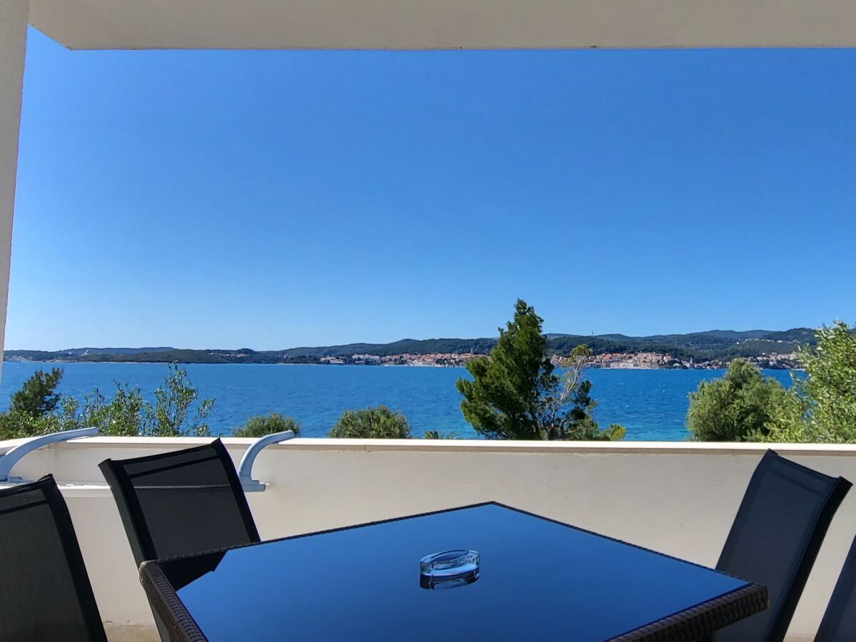 Apartment Two bedroom apartment near beach Kučište - Perna, Pelješac A-4545-a