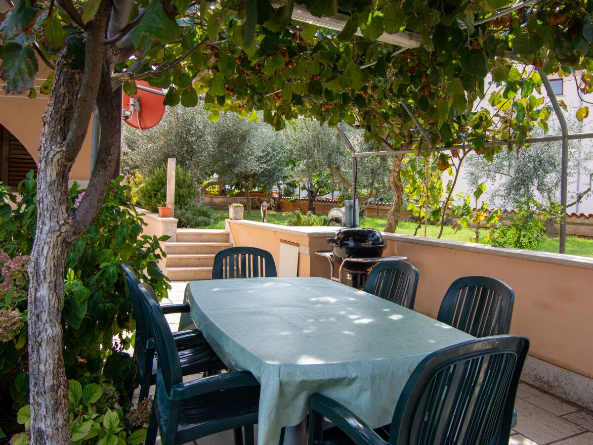 Apartment Two bedroom apartment with terrace Štinjan, Pula A-7368-a - Outdoor photo 5