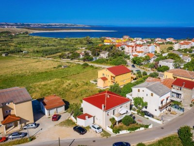 Apartment One bedroom apartment with terrace Povljana, Pag A-232-a - Outdoor photo 2