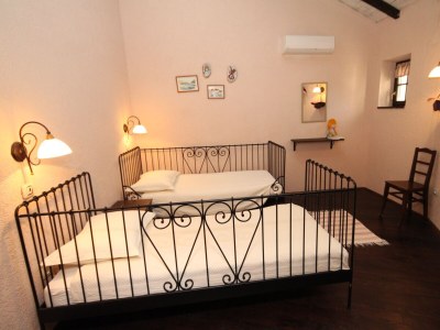 Villa Four-bedroom house with terrace Škrapi, Central Istria - Središnja Istra K-7524 - Outdoor photo 35