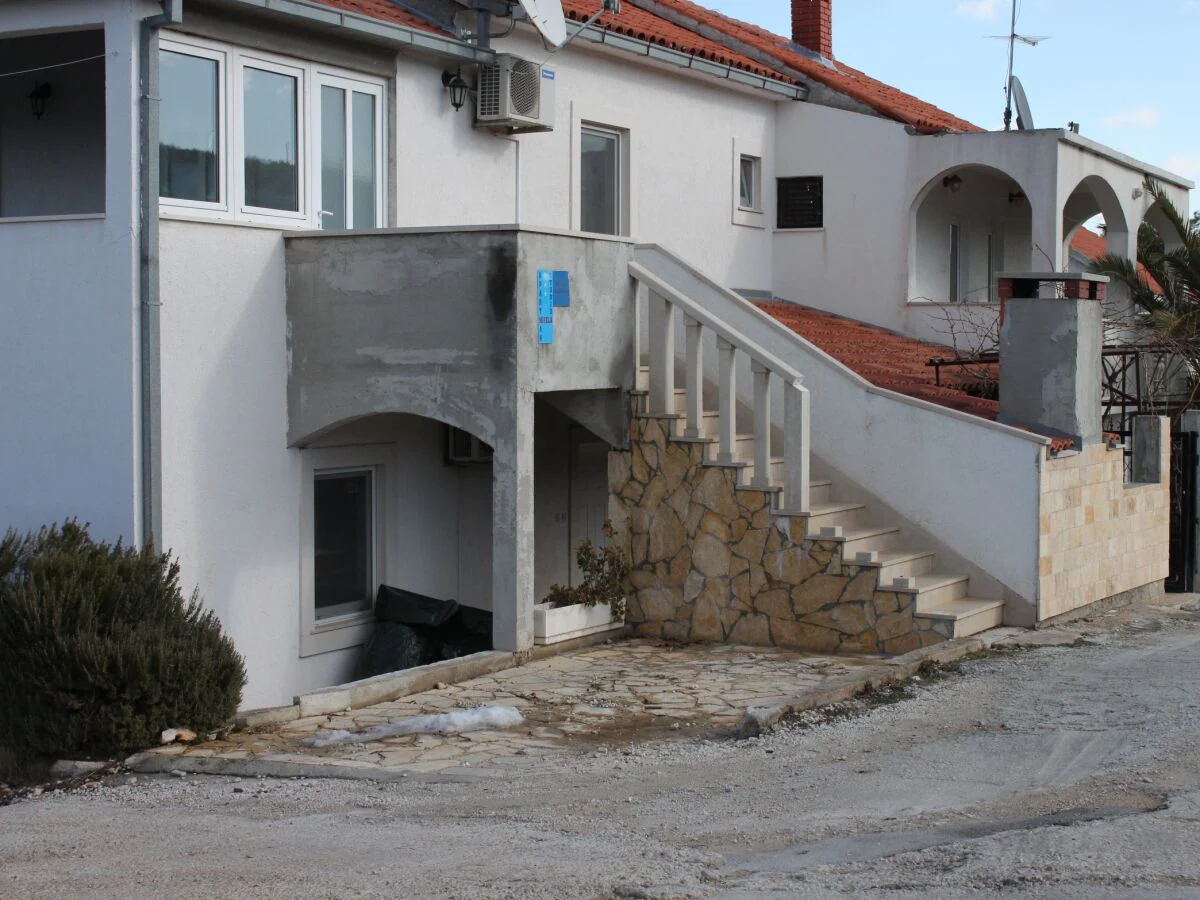 Apartment Apartments with parking space Supetar, Brač - 7535 - Apartments with parking space Supetar, Brač - 7535 - Outdoor photo 4