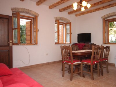 Holiday house Three bedroom house with terrace and sea view Kaštel Novi, Kaštela K-7554 - Outdoor photo 9