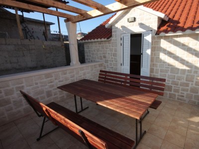 Holiday house Three bedroom house with terrace and sea view Kaštel Novi, Kaštela K-7554 - Outdoor photo 22