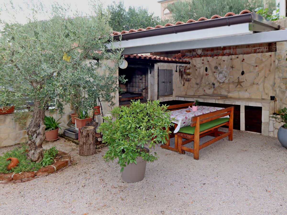 Apartment Studio flat with terrace and sea view Kornić, Krk AS-415-b - Outdoor photo 5