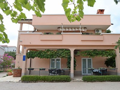 Apartment Studio flat with terrace and sea view Kornić, Krk AS-415-b - Outdoor photo 3