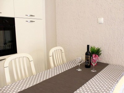 Apartment Two bedroom apartment with terrace and sea view Oprič, Opatija A-7753-a - Outdoor photo 11