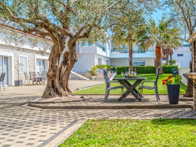 Apartment One bedroom apartment with balcony and sea view Sukošan, Zadar A-24518-c - Outdoor photo 6