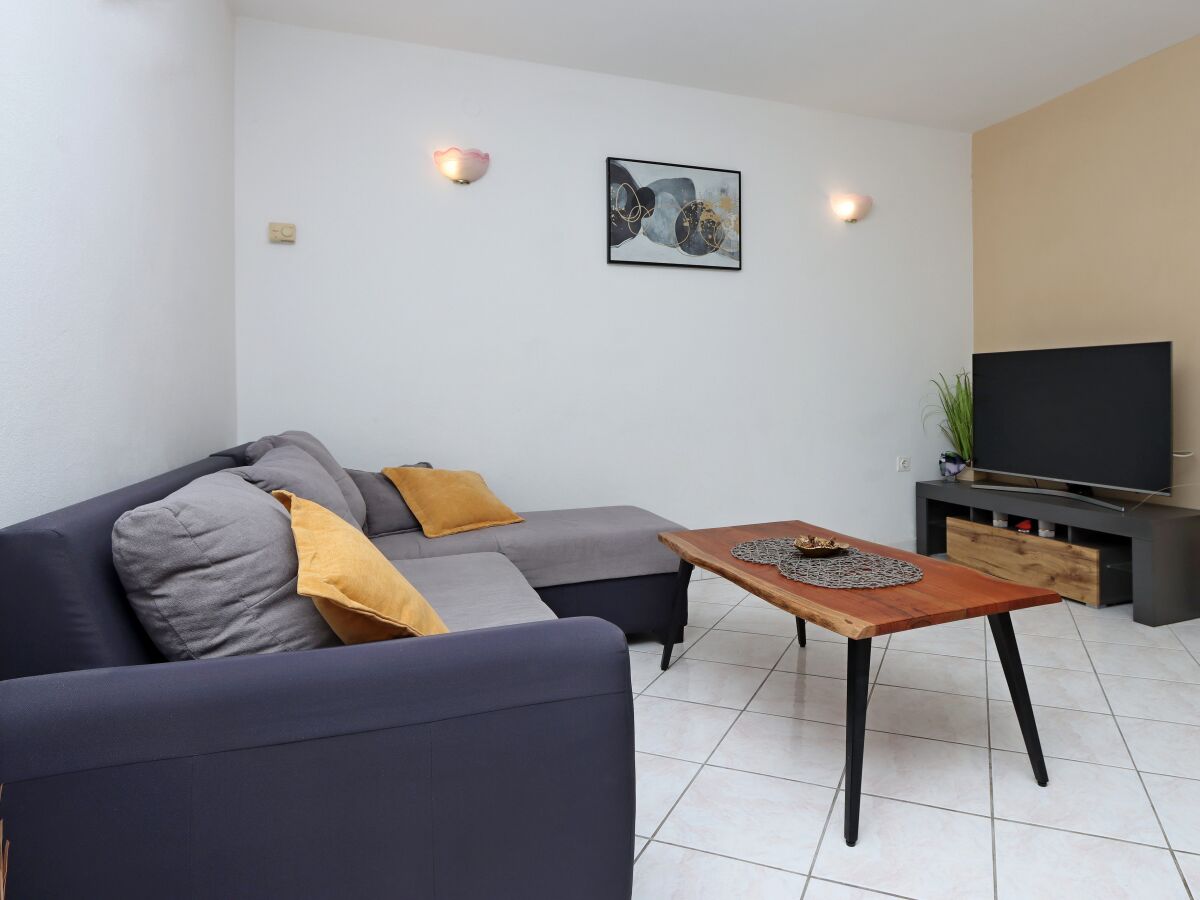 Apartment One bedroom apartment with terrace Brseč, Opatija A-7755-b - Outdoor photo 5