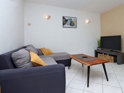 Apartment One bedroom apartment with terrace Brseč, Opatija A-7755-b - Outdoor photo 5