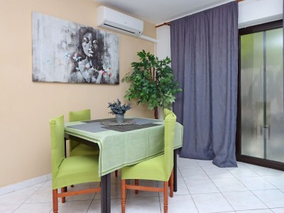 Apartment One bedroom apartment with terrace Brseč, Opatija A-7755-b - Outdoor photo 7