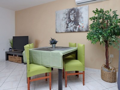 Apartment One bedroom apartment with terrace Brseč, Opatija A-7755-b - Outdoor photo 8