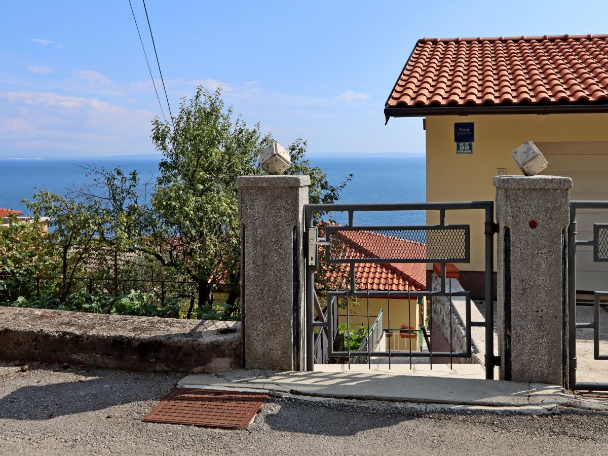 Apartment One bedroom apartment with terrace and sea view Ičići, Opatija A-7788-a - Outdoor photo 4