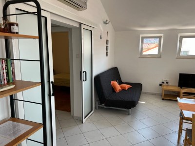 Apartment Two bedroom apartment with terrace and sea view Grebaštica, Šibenik A-24533-a - Outdoor photo 4