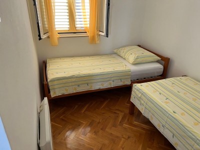 Apartment Two bedroom apartment with terrace and sea view Grebaštica, Šibenik A-24533-a - Outdoor photo 11