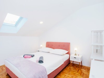 Holiday house Comfortable and spacious house with terrace and sea view Plano, Trogir K-21403 - Outdoor photo 23