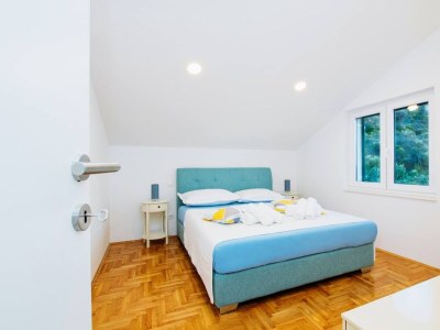 Holiday house Comfortable and spacious house with terrace and sea view Plano, Trogir K-21403 - Outdoor photo 24