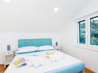 Holiday house Comfortable and spacious house with terrace and sea view Plano, Trogir K-21403 - Outdoor photo 25