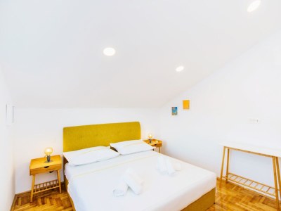 Holiday house Comfortable and spacious house with terrace and sea view Plano, Trogir K-21403 - Outdoor photo 40