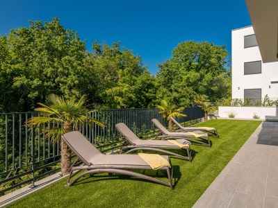 Apartment Two bedroom apartment with terrace Njivice, Krk A-21493-a - Outdoor photo 3