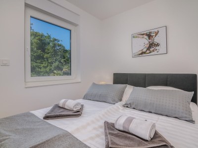 Apartment Two bedroom apartment with terrace Njivice, Krk A-21493-a - Outdoor photo 12