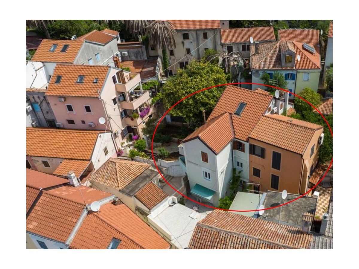 Apartment One bedroom apartment with terrace Veli Lošinj, Lošinj A-24542-a - Outdoor photo 3