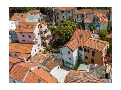 Apartment One bedroom apartment with terrace Veli Lošinj, Lošinj A-24542-a - Outdoor photo 3