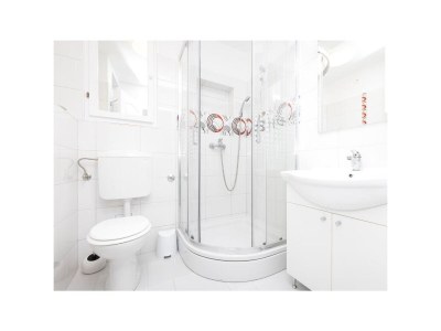 Apartment One bedroom apartment with terrace Veli Lošinj, Lošinj A-24542-a - Outdoor photo 12