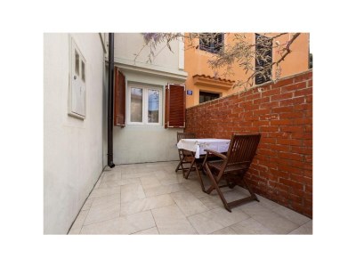 Apartment One bedroom apartment with terrace Veli Lošinj, Lošinj A-24542-a - Outdoor photo 16