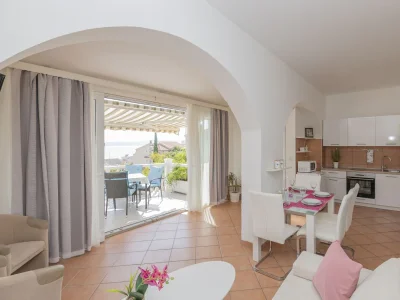 Apartment Two bedroom apartment with terrace and sea view Baška Voda, Makarska A-21609-a in Baška Voda - Apartment