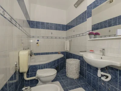 Apartment Two bedroom apartment with terrace and sea view Baška Voda, Makarska A-21609-a - Outdoor photo 15