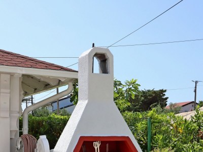 Apartment Two bedroom apartment with balcony Barbat, Rab A-24547-d - Outdoor photo 8