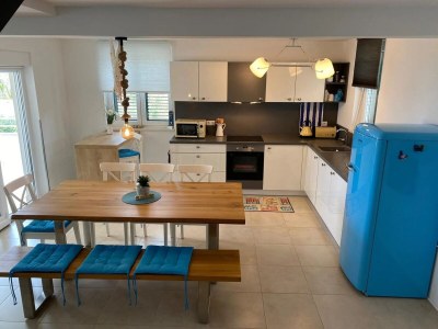 Apartment Two bedroom apartment with terrace Vantačići, Krk A-21694-a - Outdoor photo 9