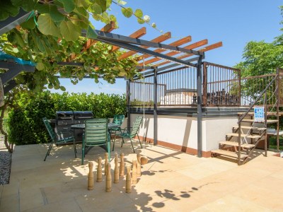 Apartment One bedroom apartment with terrace and sea view Stranići, Poreč A-24558-b - Outdoor photo 6